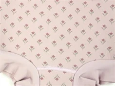 Lil Atelier violet ice blomstret baby badebukser